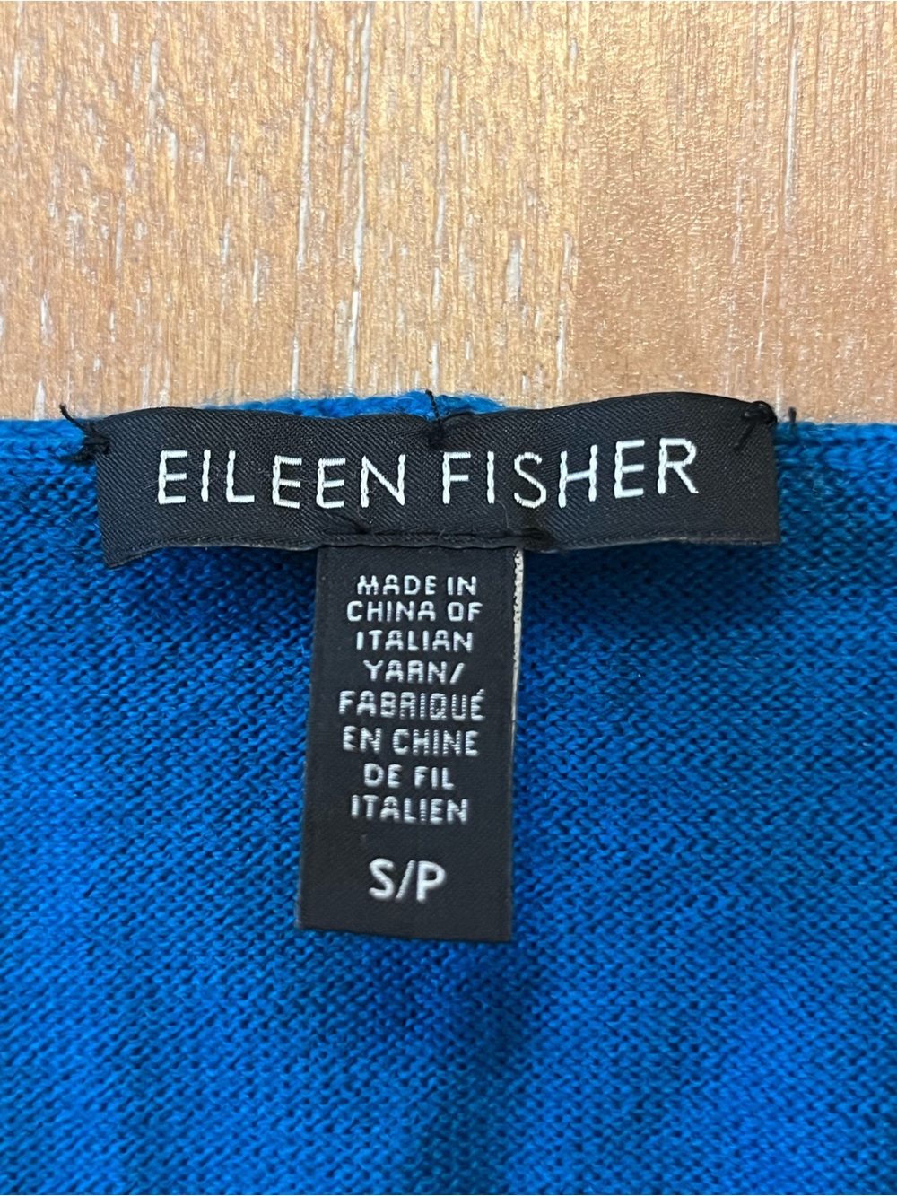 EILEEN FISHER Blue 100% Merino Wool V-Neck Tunic Sweater Italian Yarn Size S - Picture 4 of 8